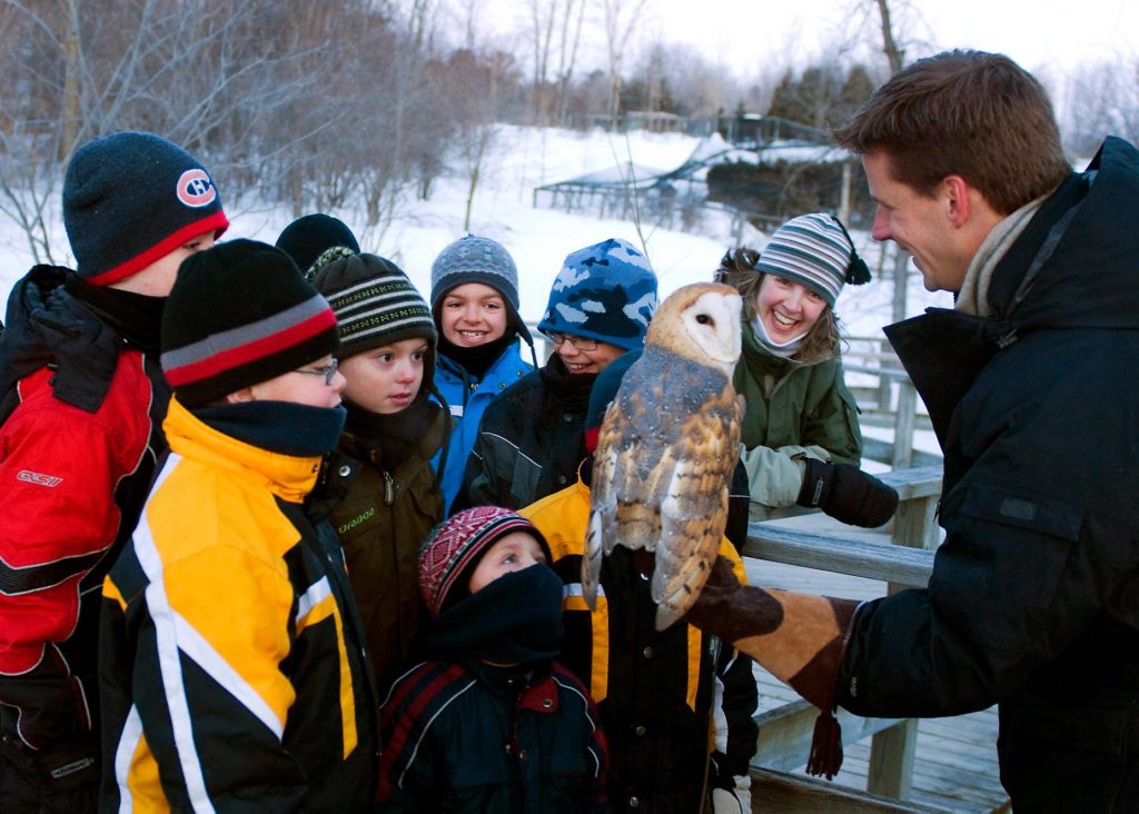 zoo-ecomuseum-group-with-owl