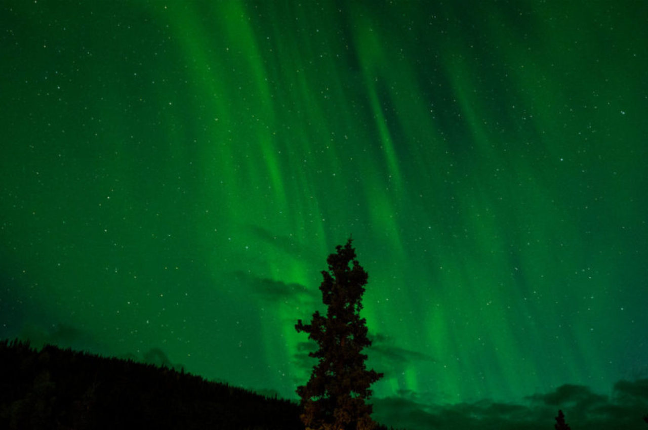 aurora-borealis-northern-lights-vashishtha-jogis-57634-unsplash