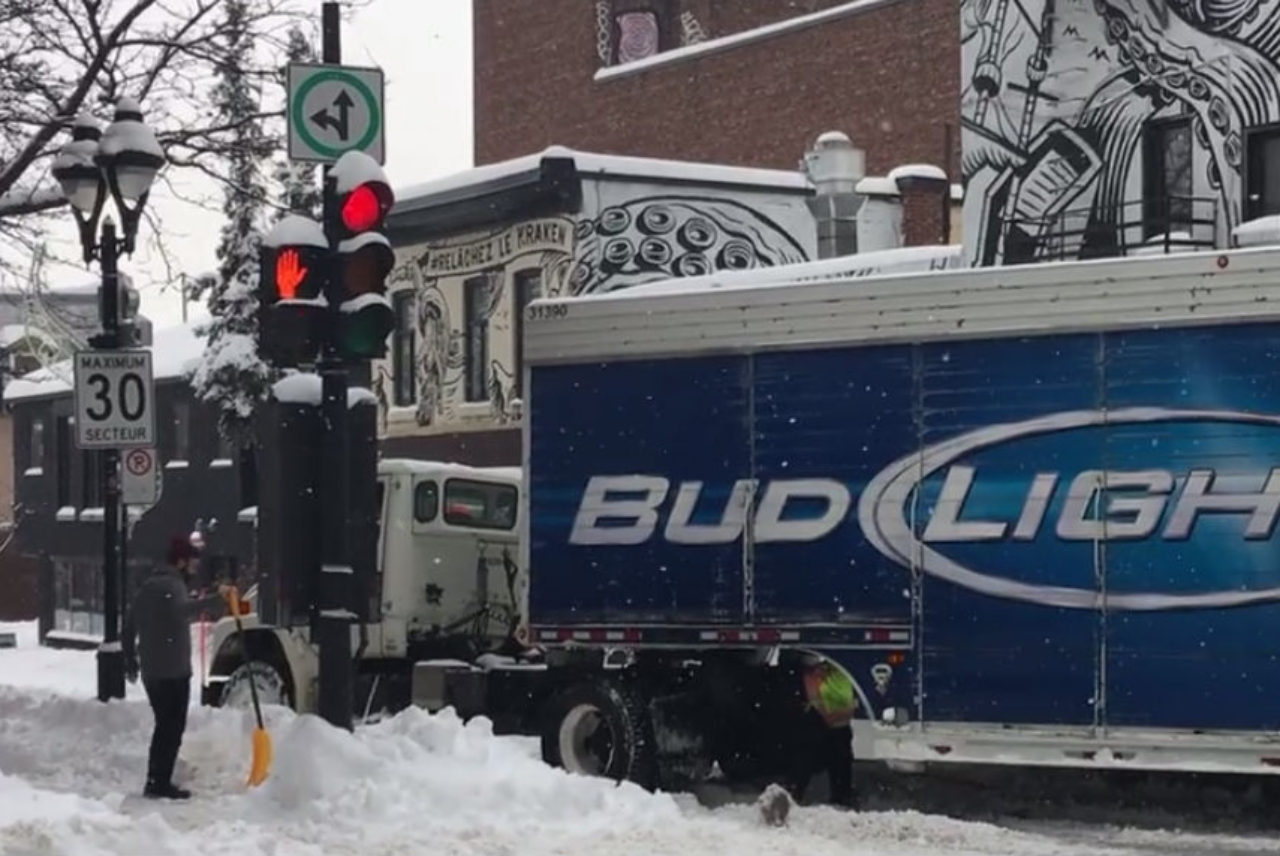 beer-delivery-truck-rescue