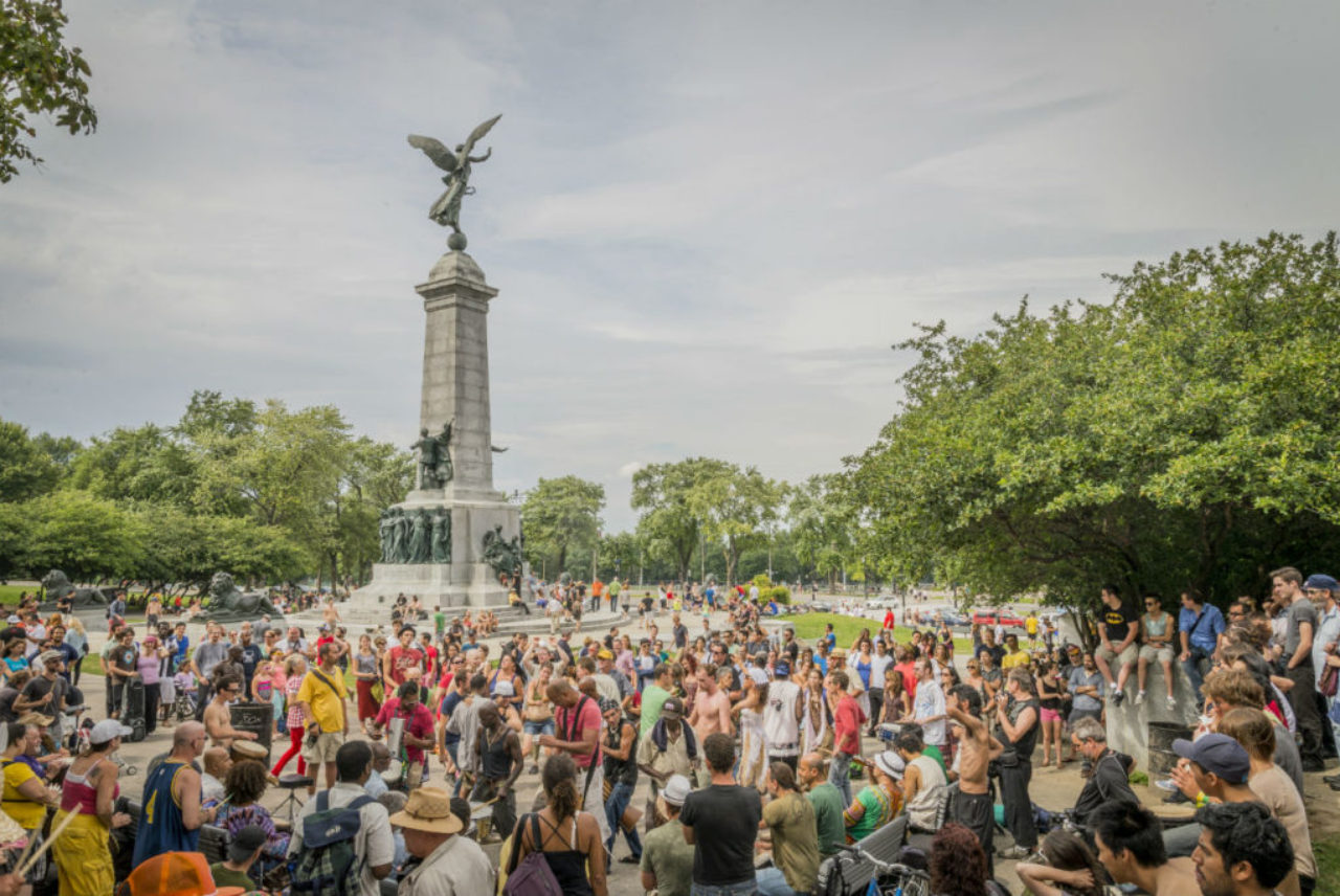 les-tam-tams-du-mont-royal-matias-garabedian