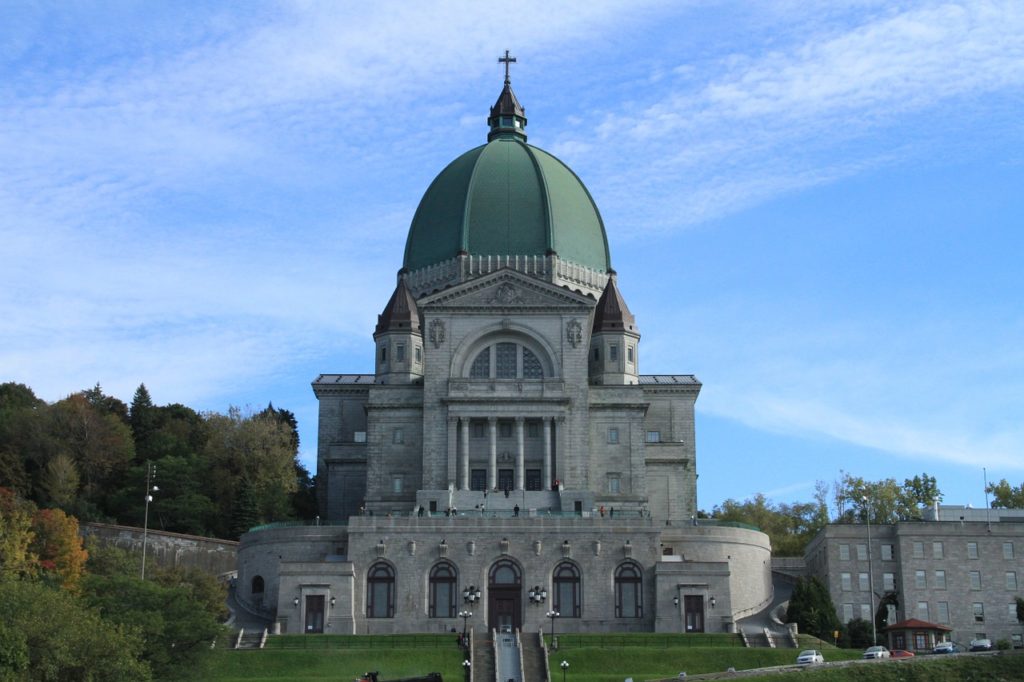 st-joseph-oratory-of-mount-royal-1147184_1280